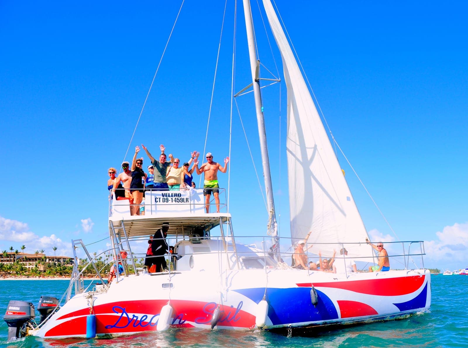 Sailing and Snorkeling : Embark on an Aquatic Adventure